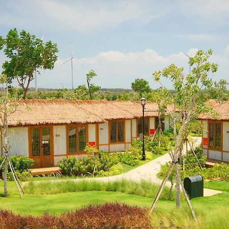 K-Town Resort Παν Θιέτ Εξωτερικό φωτογραφία